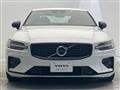 2022 Volvo S60