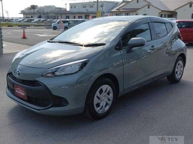 2025 Toyota AQUA