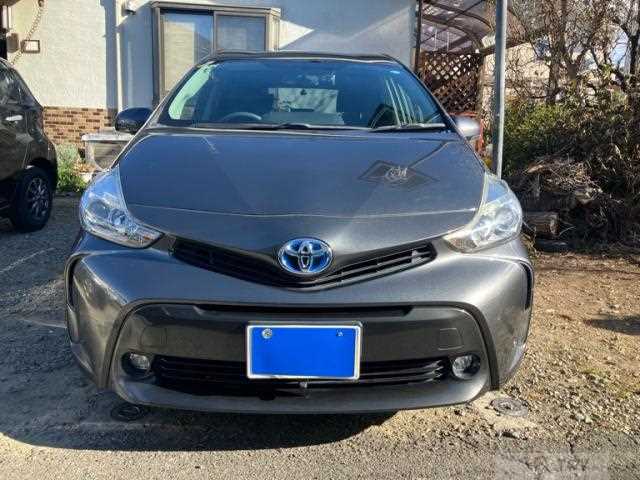 2015 Toyota PRIUS α