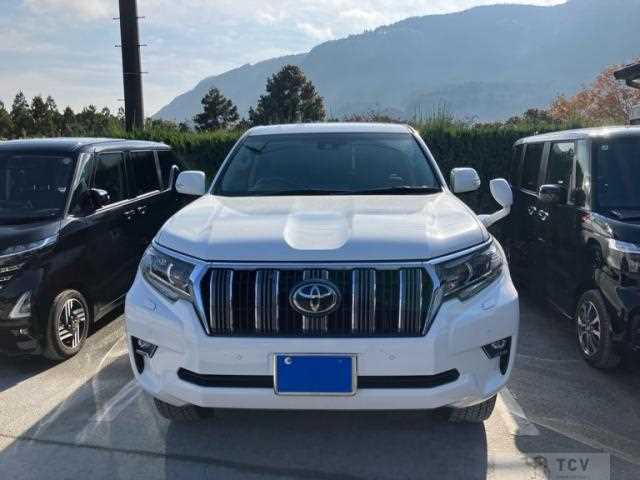 2018 Toyota Land Cruiser Prado