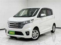 2014 Nissan Nissan Others