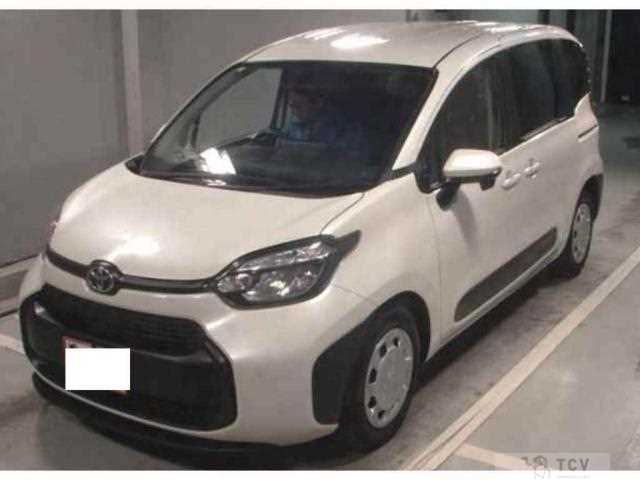 2022 Toyota Sienta