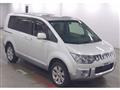 2014 Mitsubishi Delica D5