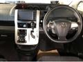 2011 Toyota Noah