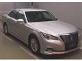 2017 Toyota Crown Hybrid