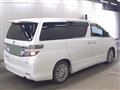 2014 Toyota Vellfire