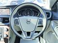 2019 Volvo V40