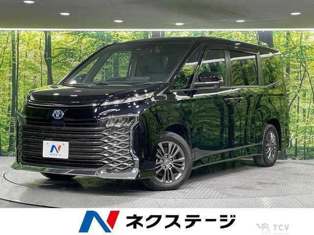 2023 Toyota Voxy