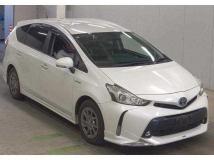 2017 Toyota PRIUS α