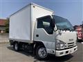 2020 Isuzu Elf Truck