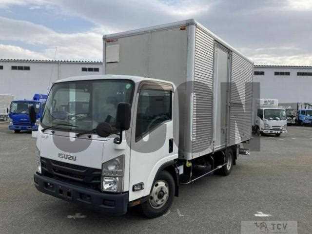 2018 Isuzu Elf Truck
