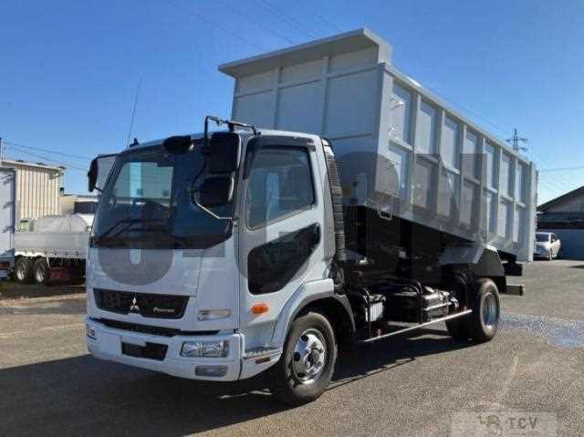 2025 Mitsubishi Fuso Fighter