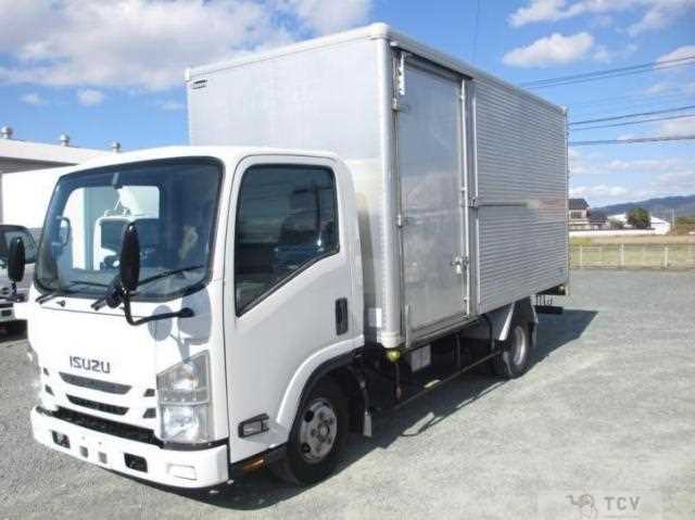 2015 Isuzu Elf Truck