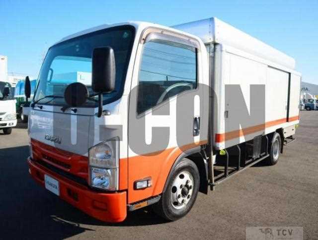 2020 Isuzu Elf Truck