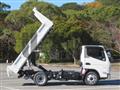 2025 Mitsubishi Fuso Canter