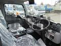 2025 Mitsubishi Fuso Canter