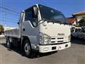 2013 Isuzu Elf Truck