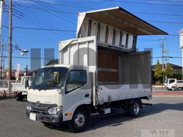 2018 Toyota Dyna Truck
