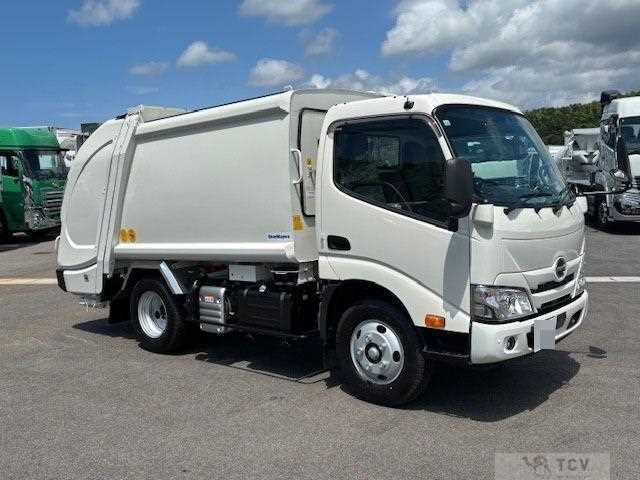 2024 Hino Dutro