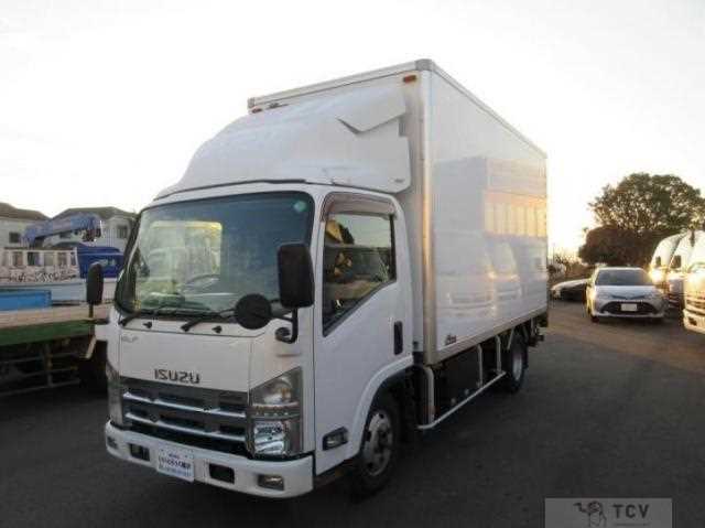 2013 Isuzu Elf Truck