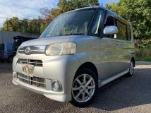 2012 Daihatsu Tanto
