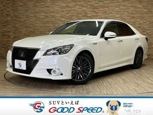 2015 Toyota Crown Hybrid
