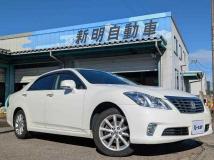 2012 Toyota Crown