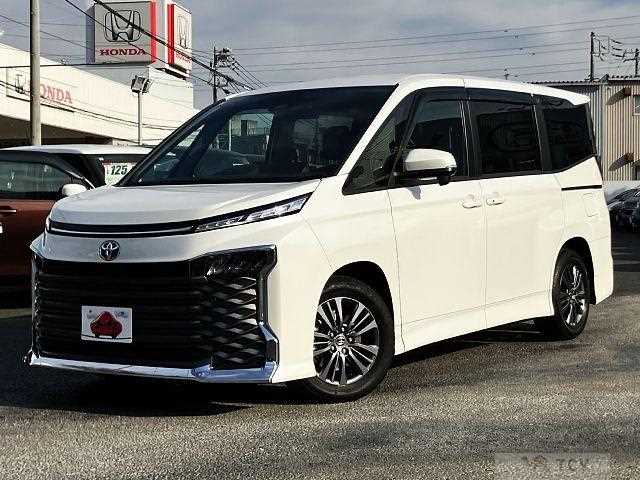 2023 Toyota Voxy
