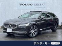 2022 Volvo V90