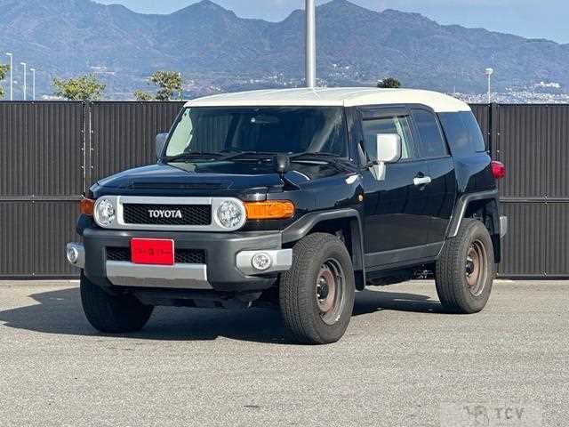 2017 Toyota FJ Cruiser