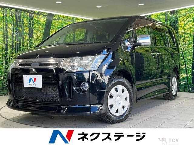 2010 Mitsubishi Delica D5