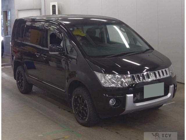 2018 Mitsubishi Delica D5