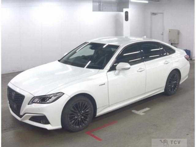 2020 Toyota Crown Hybrid