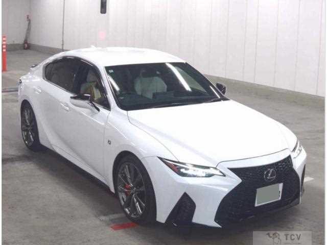 2022 Lexus IS