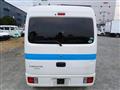2015 Mitsubishi Minicab Van