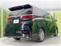 2025 Toyota Alphard Hybrid