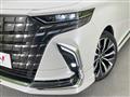 2023 Toyota Alphard Hybrid