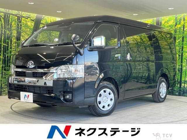 2025 Toyota Hiace Wagon
