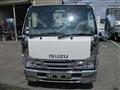 2017 Isuzu Elf Truck