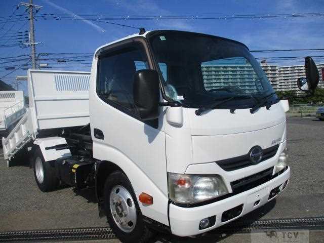 2012 Hino Dutro