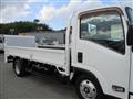 2015 Isuzu Elf Truck