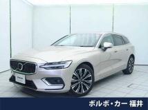 2022 Volvo V60