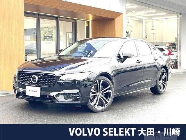 2022 Volvo S90
