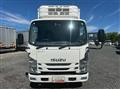 2016 Isuzu Elf Truck