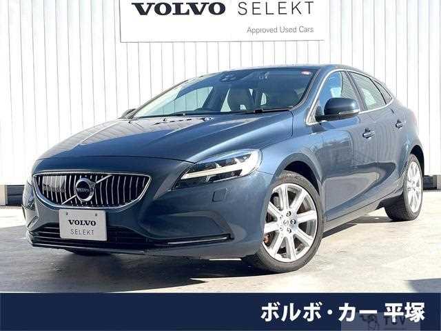 2017 Volvo V40