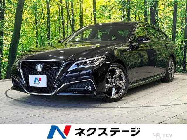 2019 Toyota Crown Hybrid