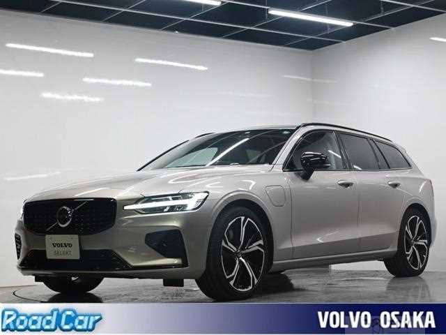 2022 Volvo V60