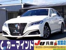 2019 Toyota Crown Hybrid
