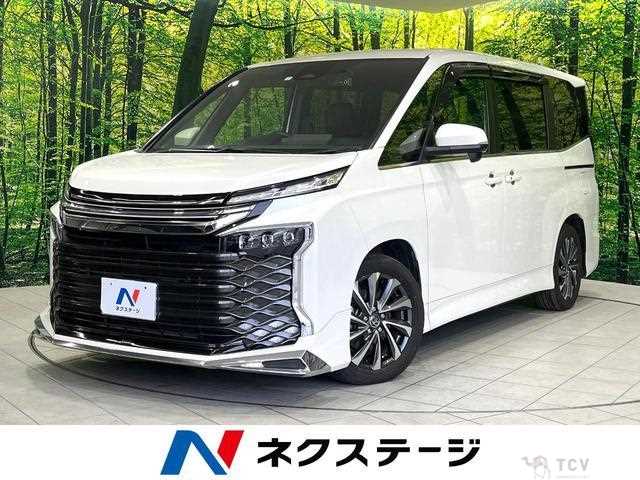 2023 Toyota Voxy