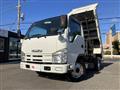 2013 Isuzu Elf Truck